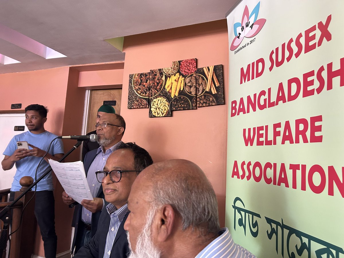 mimsdavies's tweet image. Had the most marvellous afternoon with @MiahMustak &amp;amp; the #MidSussex Bangladesh Welfare Association in #BurgessHill -we’d a fantastic time sharing food &amp;amp; hearing from many locally &amp;amp; from all across Sussex on how proud we are of his hard work &amp;amp; commitment to the area #publicservice