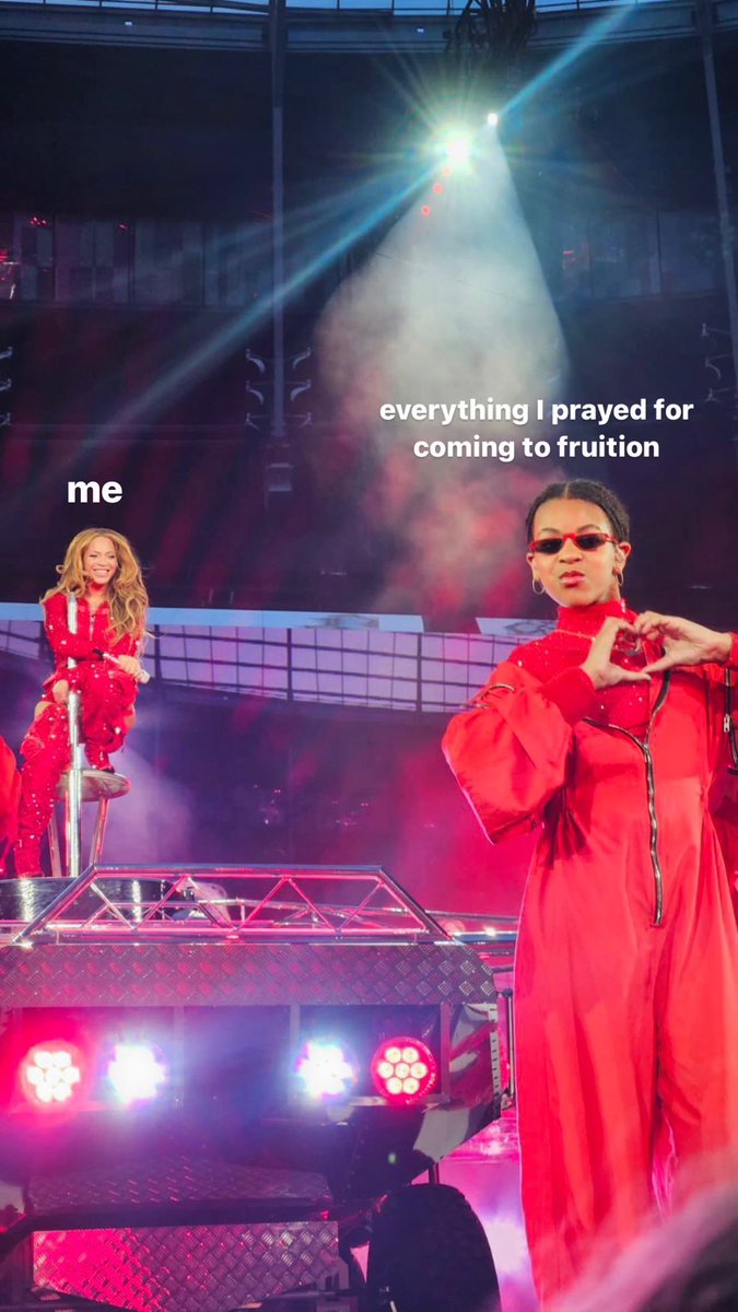 Happy Sunday 🙏🏾🩷