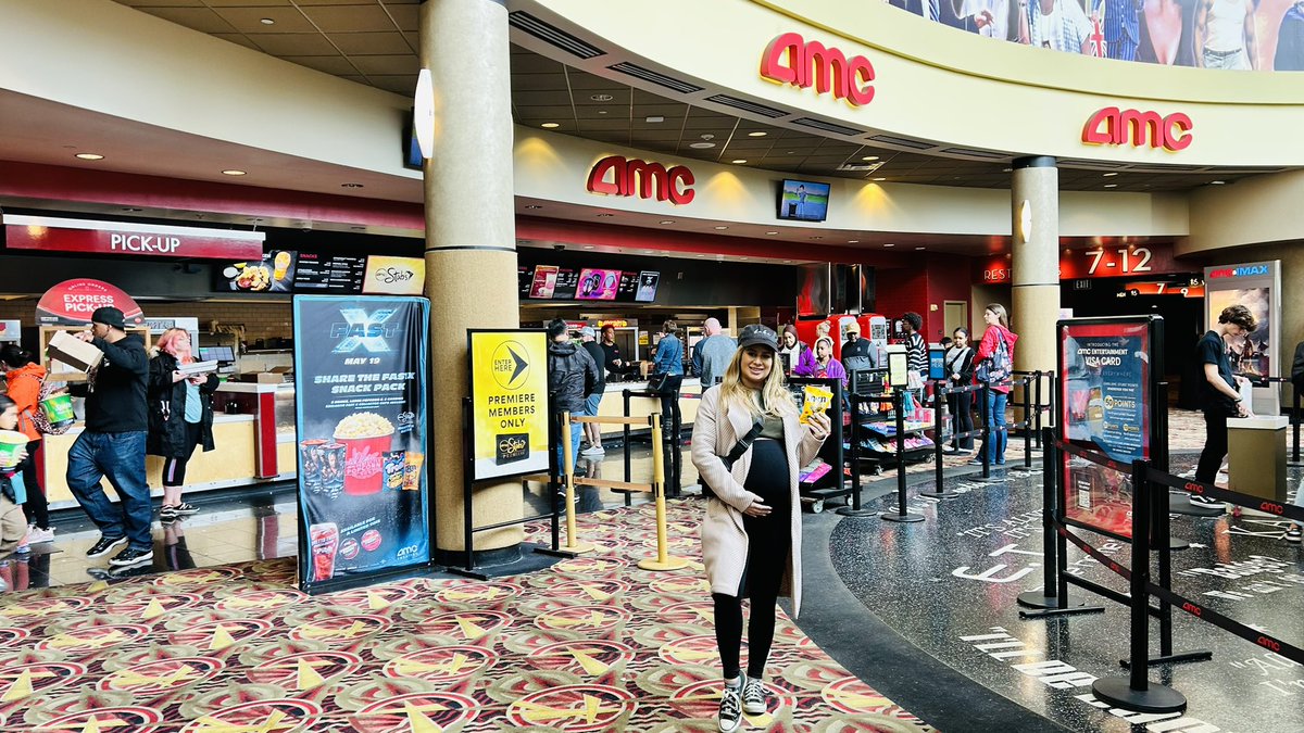 This place is POPPIN! We’re #atAmc up in the Orchard 12 location and it’s packed!!! So much excitement to see movies again and I saw a few kids dressed up in characters as #mermaids and #spiderman #AMC #APE #AmcAList  #ShareAmc #AmcGorillaz #AboutMyFather