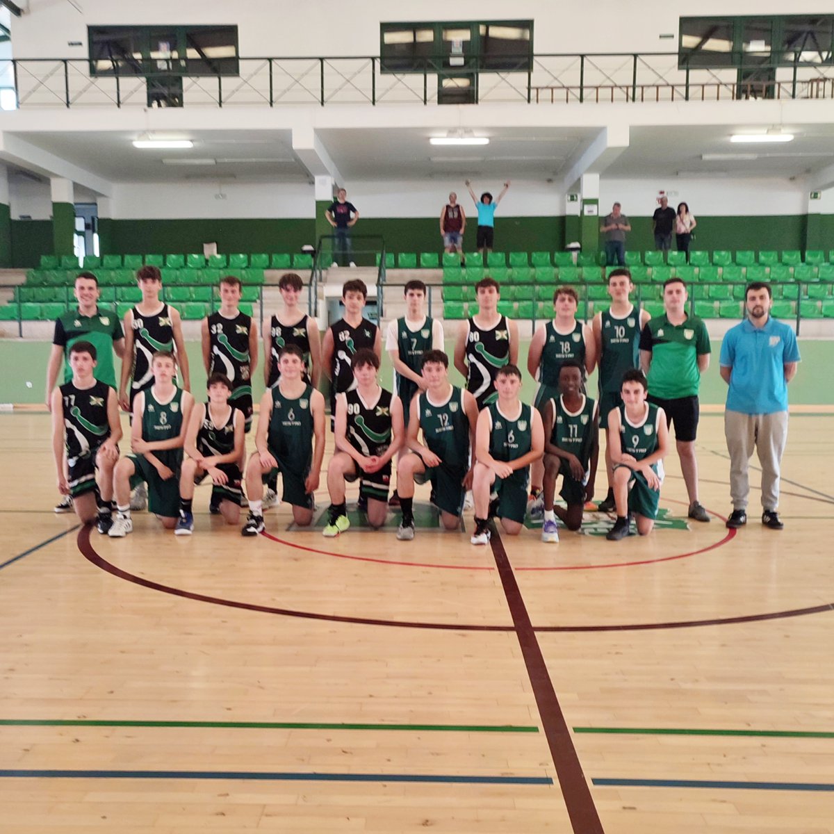 Club CastroBasket tweet media