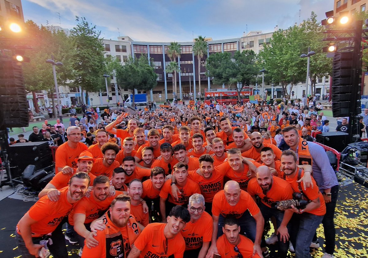 ¡Gracias, afición! Juntos, hemos hecho historia.