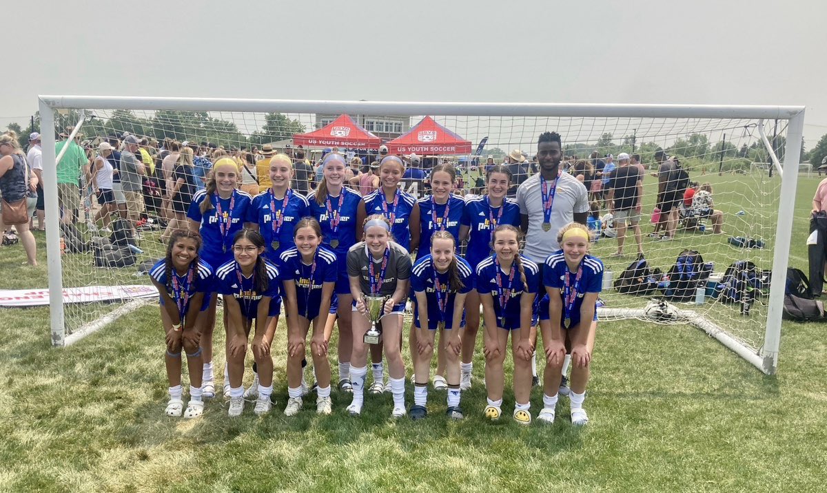 IndyPremierSC's tweet photo. Congrats 08G Elite II on winning Presidents Cup today! #cupszn🏆 #premierandproud💙 #makesimagic https://t.co/ik3WGf2Lsm