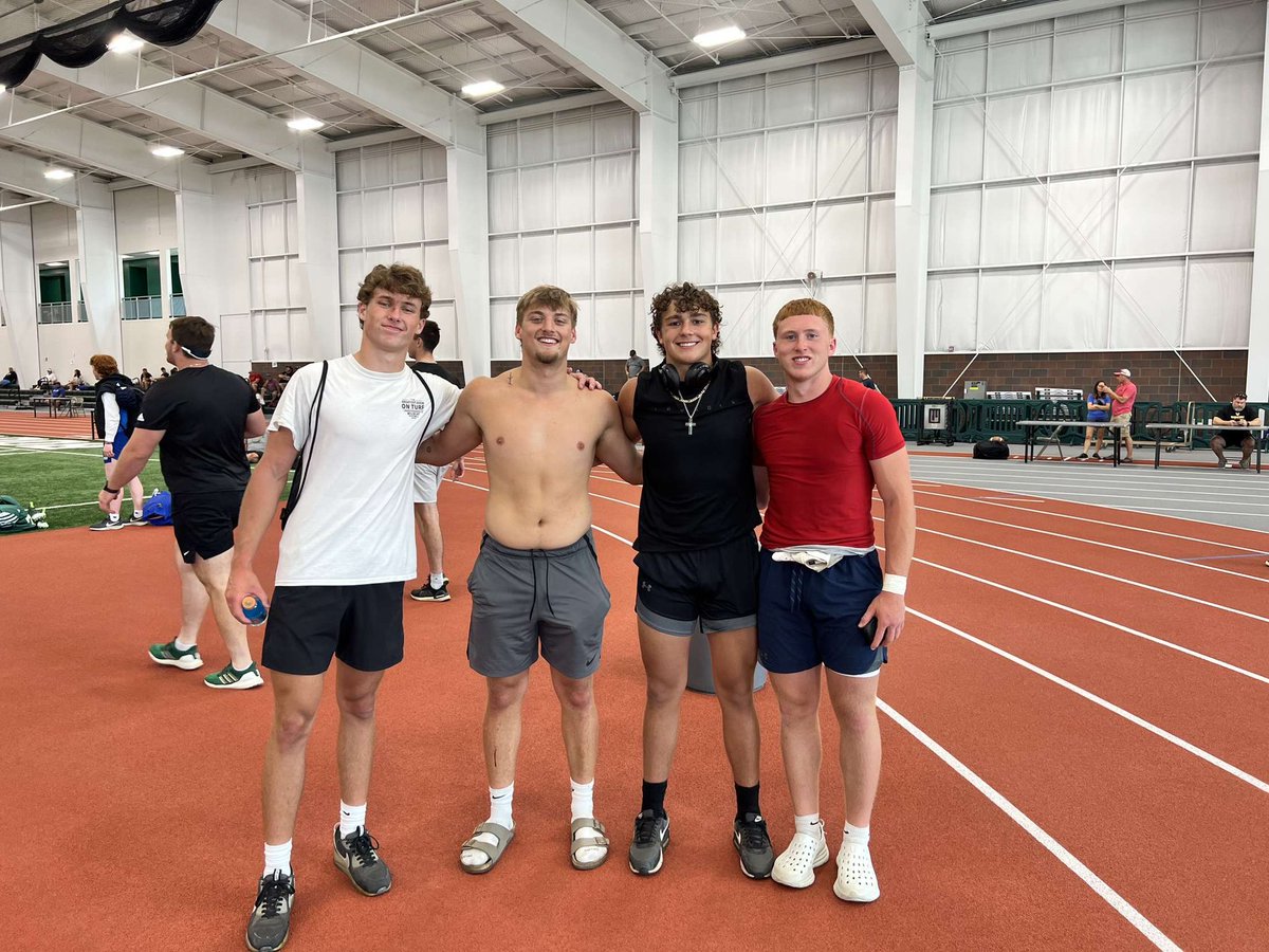 Kolbey211's tweet photo. Had a amazing camp today!! Glad to put in the work with my boys! Thanks coaches for the invite!! @CoachDJThomas @CoachWrightD @CoachBostNW  @athencarter005 @CameronWray23 @brady_buckman_ https://t.co/EbCGqTr0jH