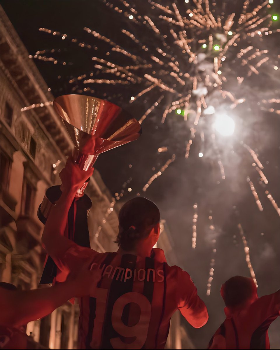 muh24_'s tweet photo. من صغري وانا اعشق هذا الاسطوره ، مستحيل انساك يا السلطان ♥️🖤 https://t.co/tqL8layjyM