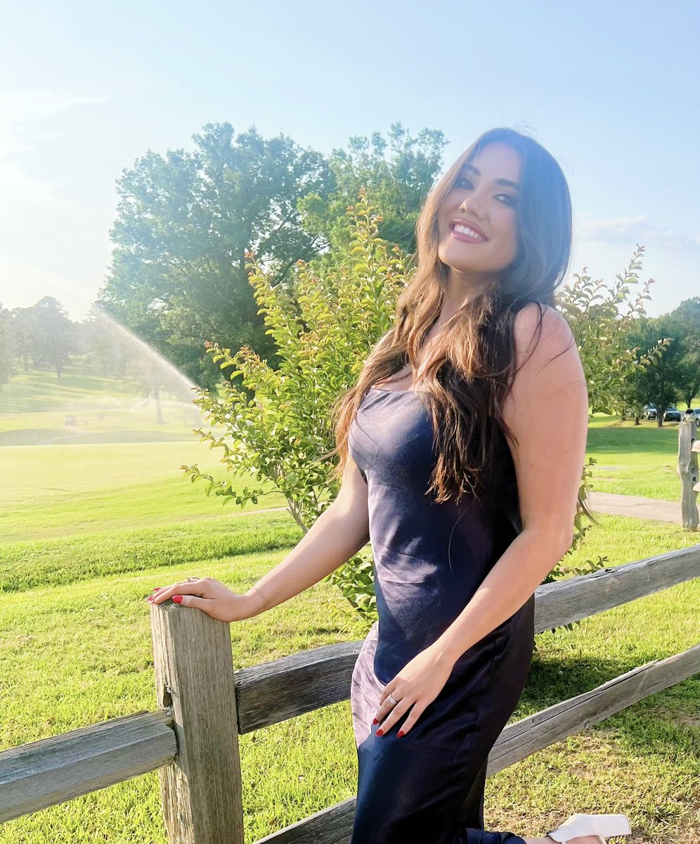 #MEETEXEC 

Meet our President, Jacy Waltman!

Hometown: Quitman, MS 
Major: Marketing Strategies and Communications