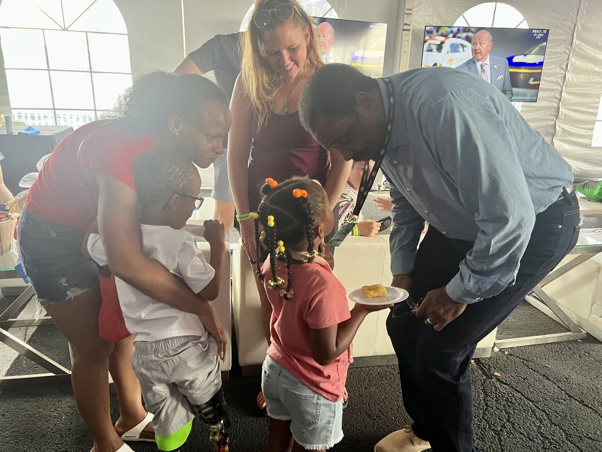 wwt_inc's tweet photo. During the weather delay, Dave Steward and @GovParsonMO made a visit to the WWT hospitality tent! https://t.co/3k7Gky58Ni