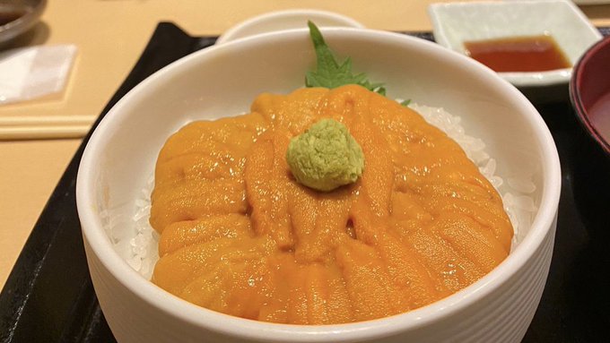 北海道、物心ついてから初だったんですがすごく美味しかったです。ずっと食べてた。 https://t.co/jZ0yIM9cgh