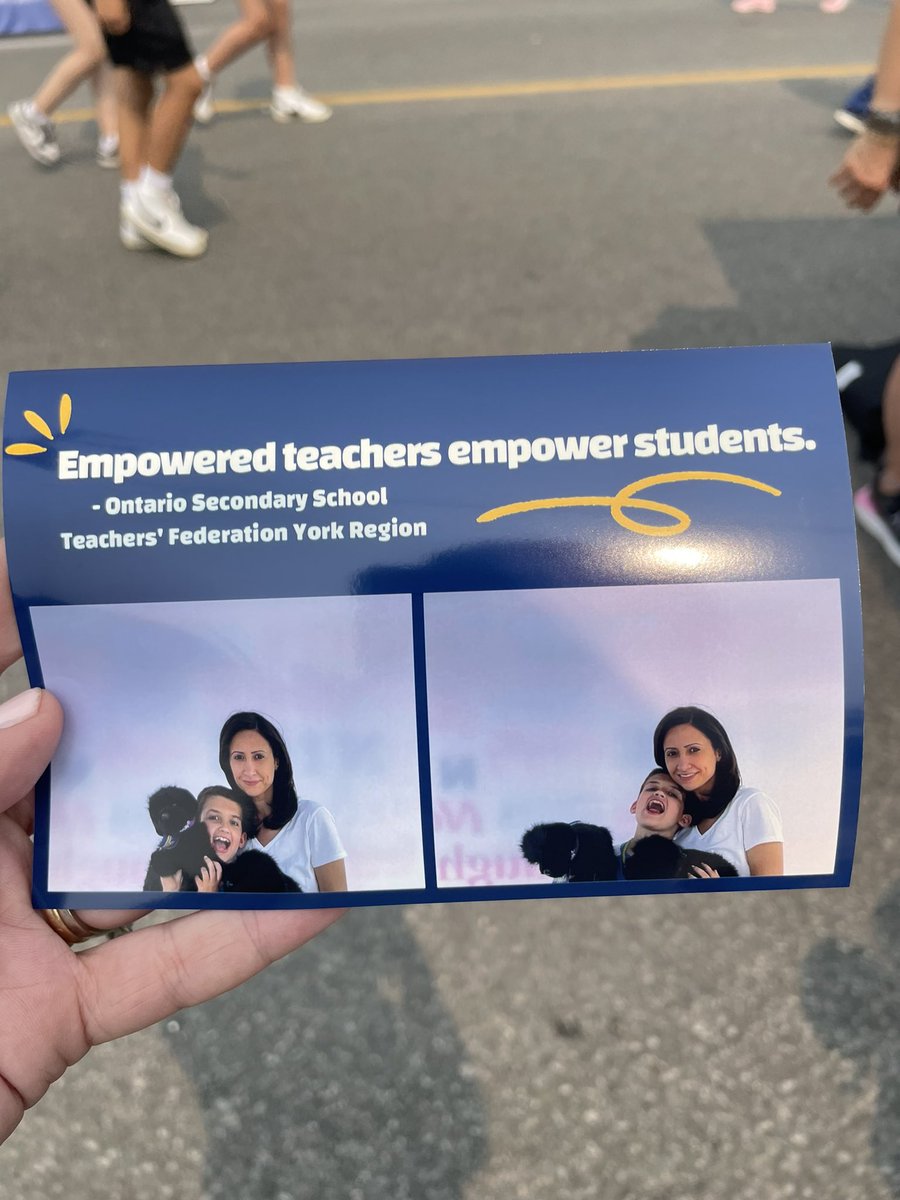 While it’s sad that our day is ending here at the Aurora Chamber of Commerce Street Festival, we’ll never forget the thousands of great conversations we had.

We’ve also helped families remember their day with their take home photos.  

#EnoughIsEnoughON #osstf