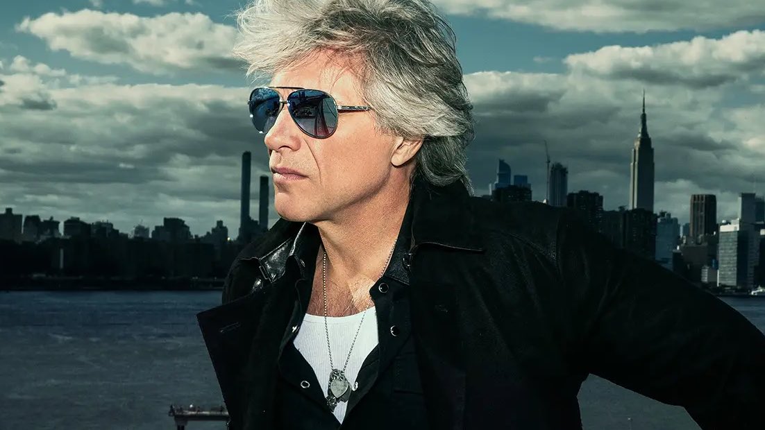 Fake Showbiz News tweet media