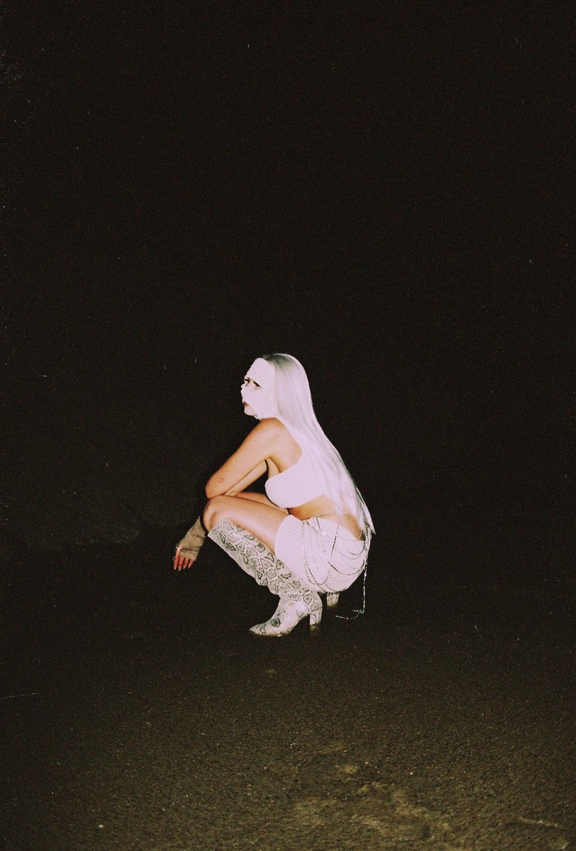 TICKET GIVEAWAY!!! 

Giving away two free tickets to my show in LA tomorrow night. 

Retweet this post for a chance to win ❤️‍🔥