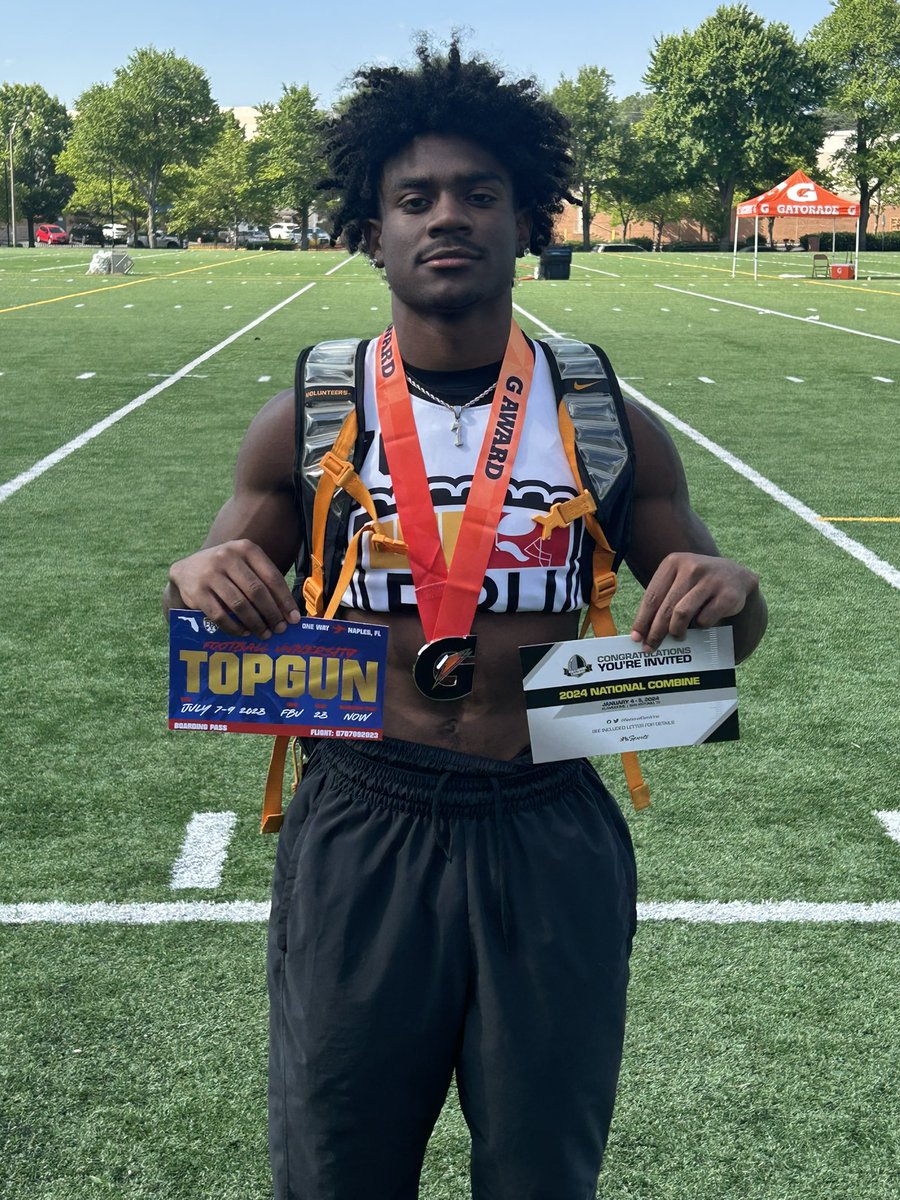 𝘑𝘢𝘤𝘩𝘢𝘪 𝘏𝘶𝘨𝘩𝘦𝘴 7 tweet media