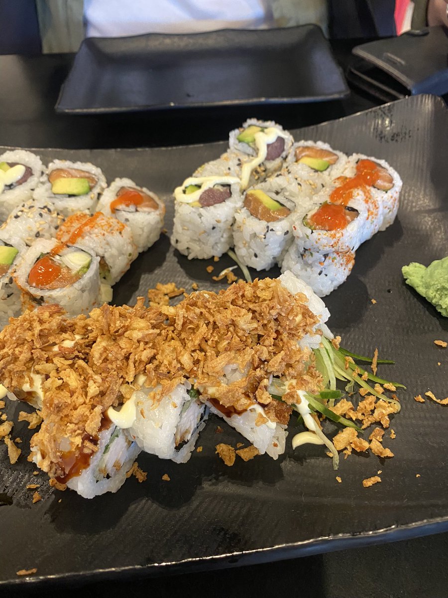 Hayfever aside, it's been a brilliant half term! 

A few hours of GCSE and A-Level revision (paid) but no work at home 🎉

Worked so hard on created a work life balance that I'm proud of this year 😎🥳

#teacher #holiday