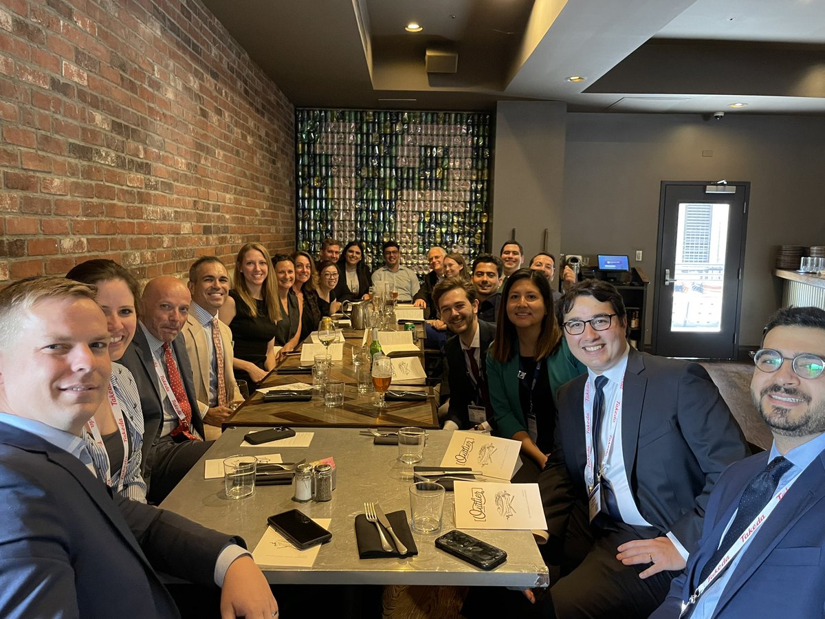 The BIDMC lunch at ASCRS! So great seeing everyone ❤️#ASCRS23 @BIDMCSurgery @bidmccrs @kristencrw @VitaliyPoylin @Dan_Wong7 @ClaireSokas @carolinavignamd @AreanSanz @AltonSutter @BenAllarMD @DresslerJMD @ASCRS_1  @Thomascurran27