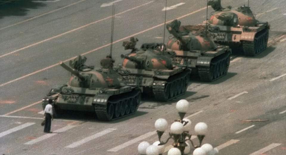 34 years ago today: Tiananmen Square massacre began. Despite the bloodshed of Chinese citizens fighting for democracy to end the grip of the CCP, their people remain under an even more restrictive & intrusive regime.#onthisdayinhistory #TiananmenSquareMassacre #TiananmenSquare
