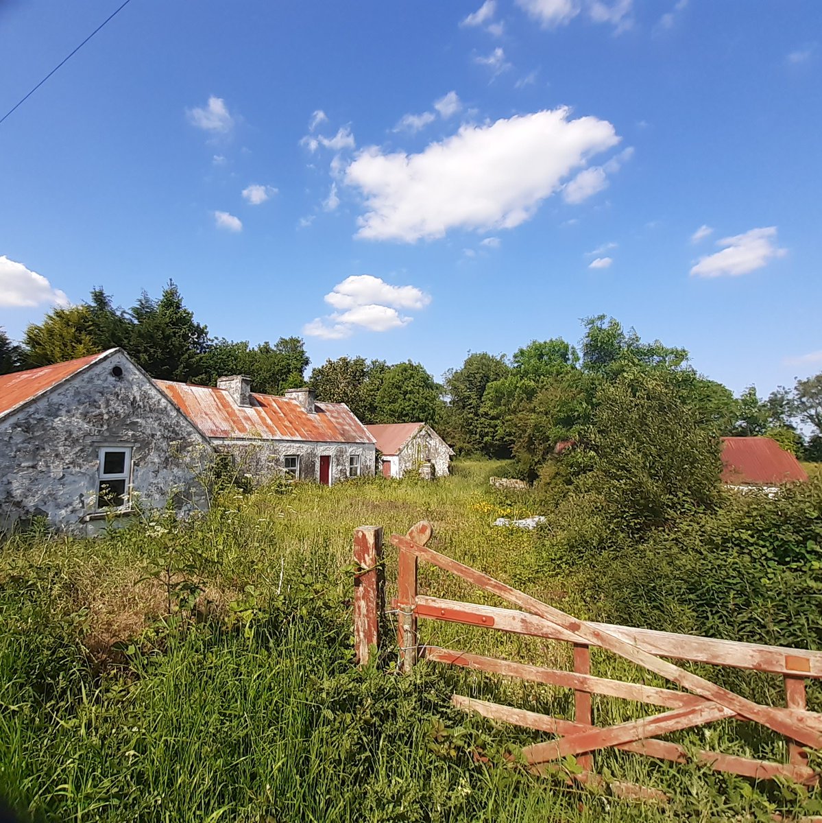 #VernacularArchitecture 
#BuiltHeritage
#IrelandsHiddenHeartlands