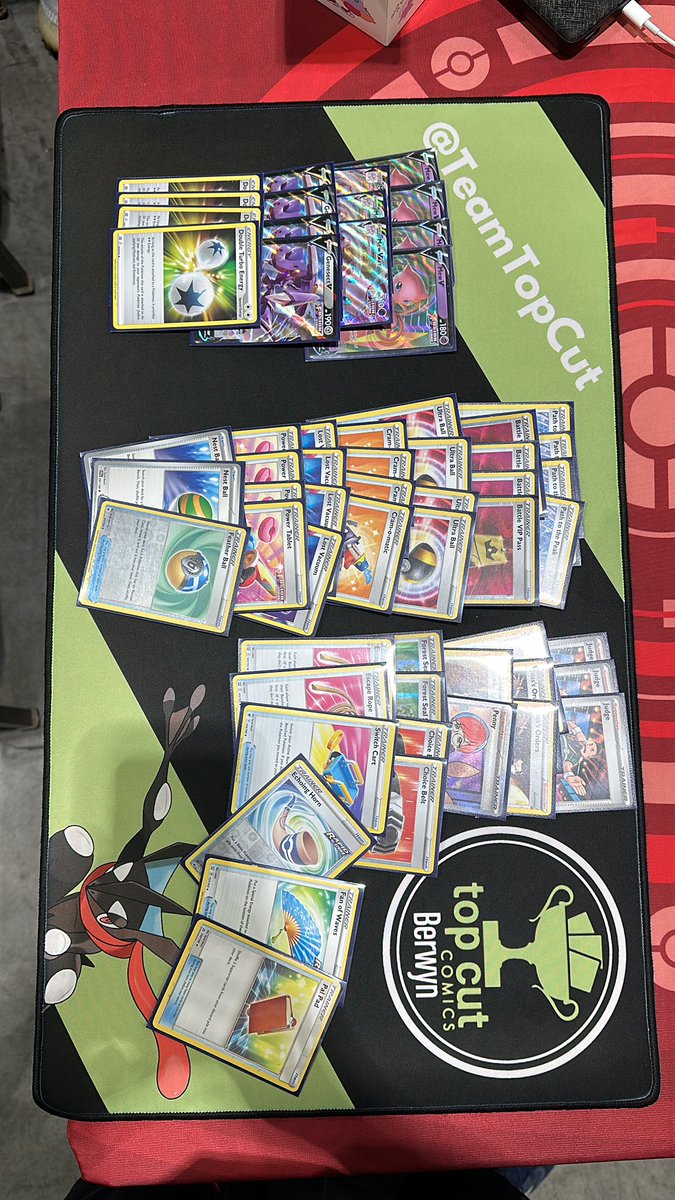 weiss_guy1's tweet photo. Got 9th with Mew! Rough that I couldn’t convert an 8-1 start to t8, but we’ll take it. #TeamTCB @TeamTopCut https://t.co/O53ZeiS2JS