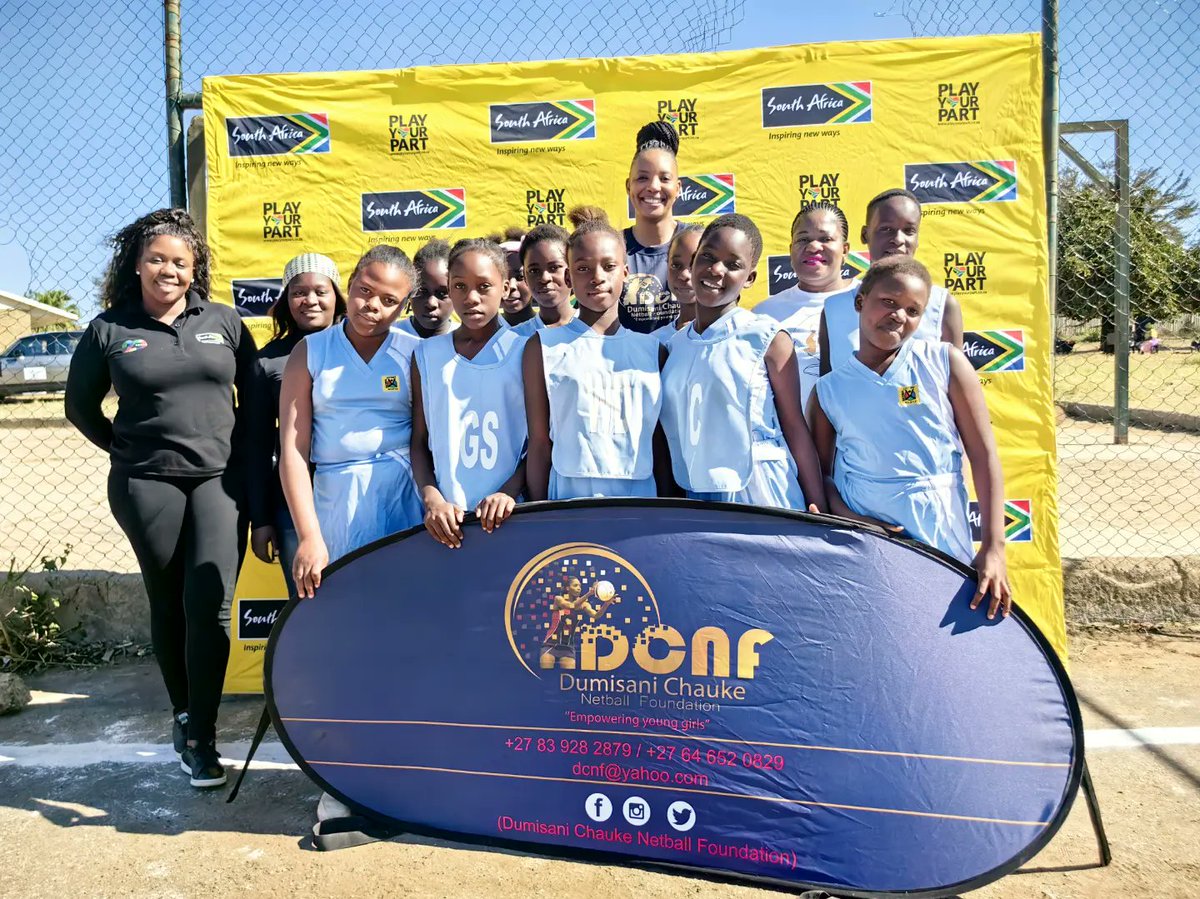 ChaukeNetball's tweet photo. 2023 June 16 on the Netball court...
Thank you to the incredible team at @Brand_SA & @PlayYourPartSA
#each1teach1 ππΎ
#each1inspire1 β€οΈ
#each1empower1 βπΎ
#SheWillFly π¦ https://t.co/0Fh0dcbIoT