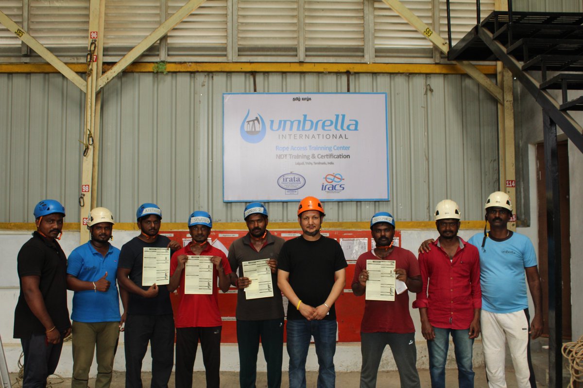 ui_workatheight's tweet image. 19th June 2023, IRATA Rope Access Training and Assessment was completed, Pic with the Assessor at Umbrella International
.
.
.
Register Now for next Training Batch
.
+919944135353
+919894275120
.
.
.
#umbrellainternational #training #ropeaccess   #irata #ropeaccesstraining