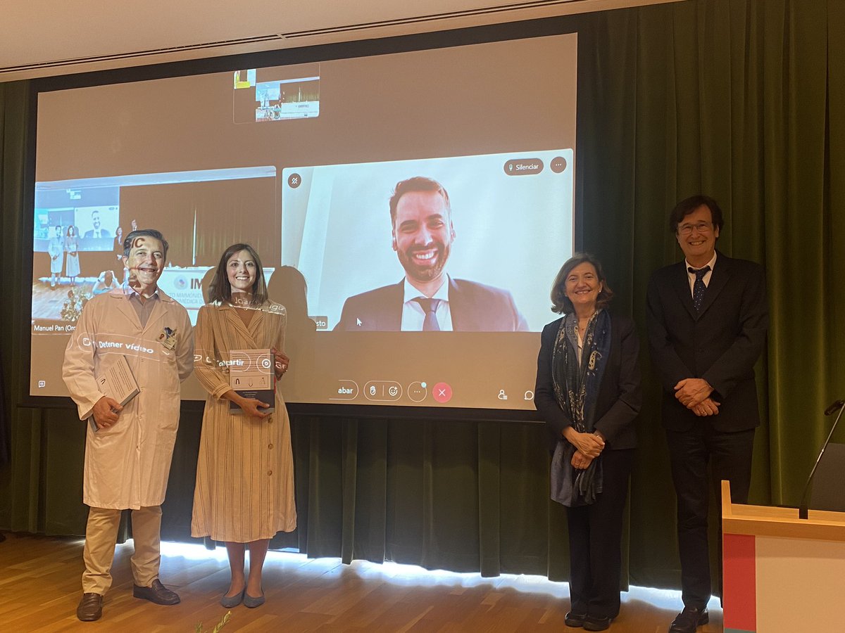 Cardio_HURS's tweet photo. Brillante lectura de Tesis Doctoral con mención internacional de Sara Rodríguez Diego (@Medicaprendiz), cardióloga en @scardiosal, ex-residente de nuestro servicio y desde hoy, también Doctora por la @Univcordoba ¡Enhorabuena! https://t.co/mIAr7o6kns