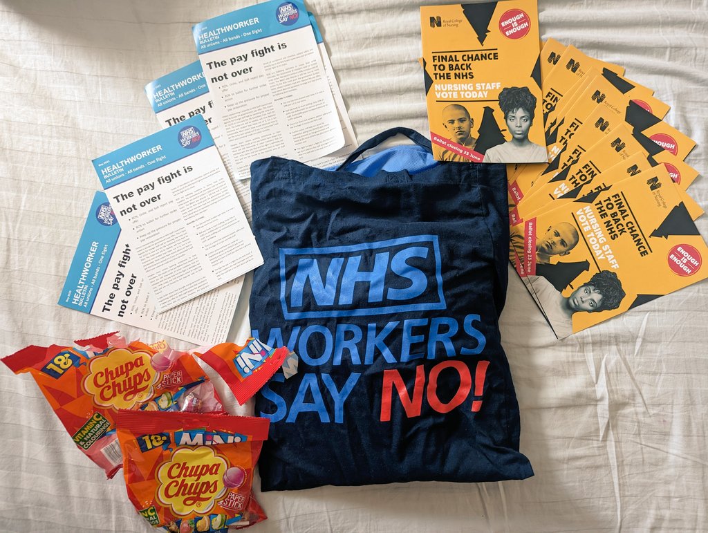 June 19th RCN day of Action. If you haven't posted back your ballot do it today we are so close,
🔉Your vote is YOUR Voice.
 🚨Ballot in the post, pass it on 
💪🏾Let's keep up the pressure for another 6 months
#FairPayForNurses 
#VoteForStrike
#SafeStaffingSavesLives
#NurseTwitter