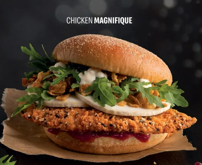 Fy-1HNIWwAMME6T?format=png&name=small