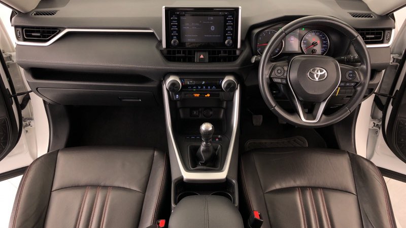 HTMalanda's tweet photo. 🔥🔥🔥New Arrival🔥🔥🔥

2021 Rav4 2.0 GX
43 000 km
R409 900

Call, WhatsApp or email us on the below details. 

📲 0826507370
📧 carl@halfwaymalanda.co.za

#HalfwayMalandaToyota #HalfwayMalanda #HalfwayToyotaMalanda #UmkomaasUsedCars #MalandaUsedCars #UsedCarsMalanda #DJTira https://t.co/Rm8NXzfOC3