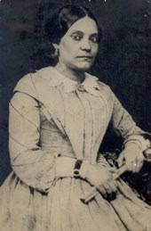 AcostaContino's tweet photo. Un día como hoy Fallece la querida madre de #Martí, merecido homenaje a Doña Leonor Pérez, con toda responsabilidad y sentimientos a la que el Apóstol demostró un profundo amor y respeto. #CubaViveEnSuHistoria
#MiMovilEsPatria https://t.co/60GXEBpAG7