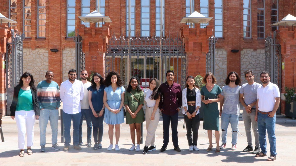 We are delighted to welcome our new #MSCA #cofundURV fellows. We hope that you will find your stay satisfactory and fruitful! Thank you for choosing
@universitatURV for furthering your studies👨‍🎓👩‍🎓
🇪🇺#EUfunded #H2020