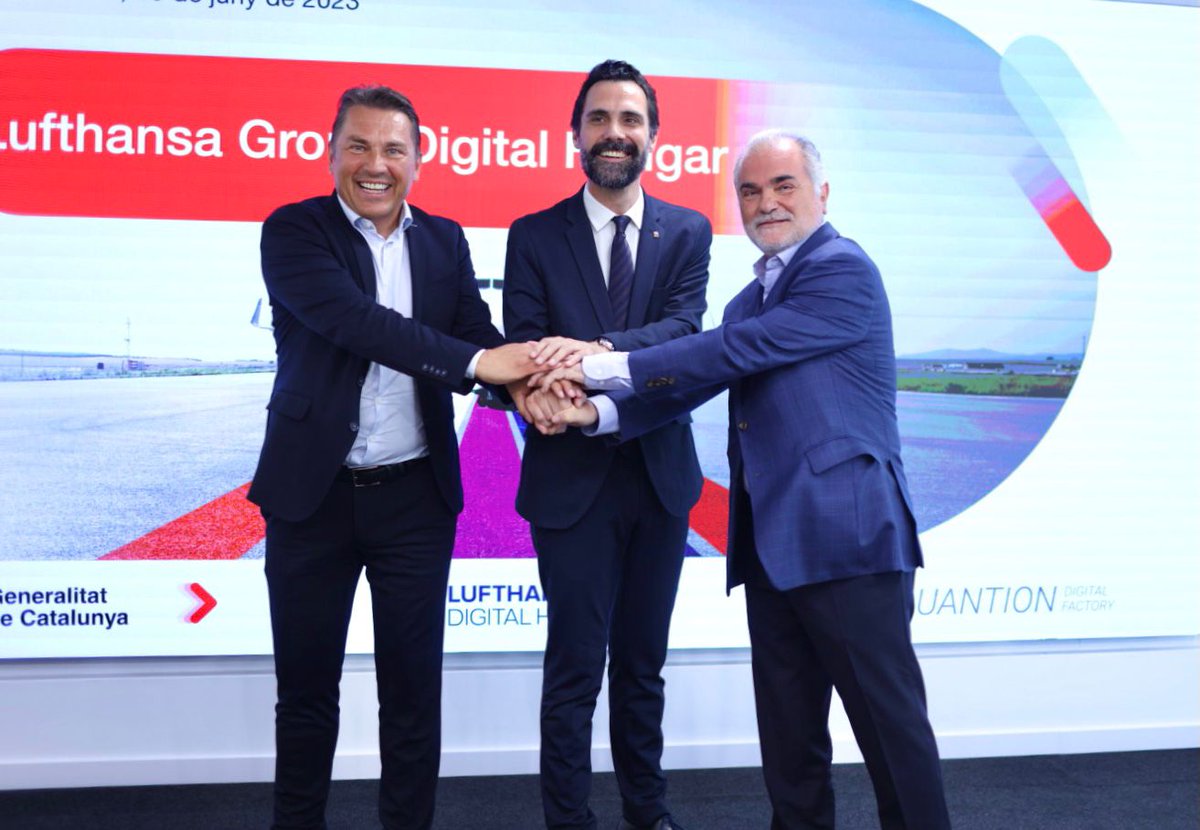 quantion_com's tweet image. @lufthansa Group,el mayor grupo aéreo europeo, ha elegido Quantion, como partner para abrir su primer hub digital en el sur de Europa.  #LufthansaGroup #WeAreThePulseOfAviation #quantion #digitalfactory #catalunya #tic @lufthansaNews #digitalhangar