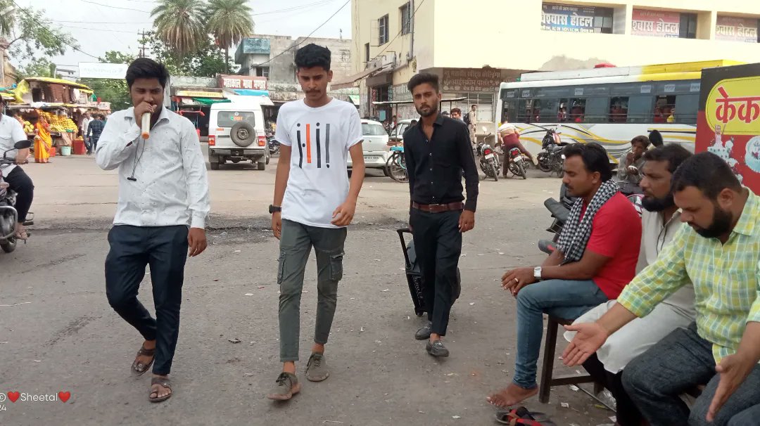 swachhashta's tweet photo. नगर पालिका परिषद आष्टा जिला सिहोर
स्वच्छ सर्वेक्षण 2023 के तहत सभी दुकानदारों को बताया गया कि अपनी दुकान पर डस्टबिन रखे और स्वच्छता बनाए रखे
@RoopaMishra77 
#swachhs https://t.co/nxcXX6Vimp