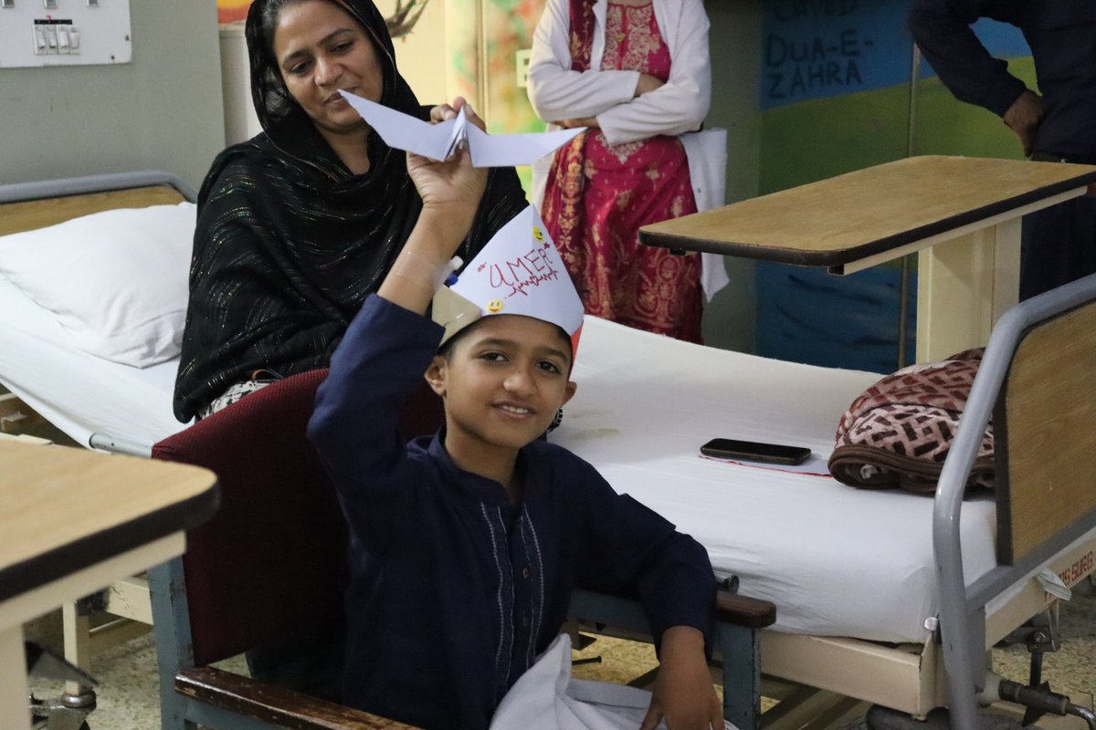 itacecorg's tweet image. #PakistanLiteracyProject (#PLP), with support from @RoomtoRead  #RtR and the @SchoolEduPunjab  organized a read aloud session at #SheikhZayedHospital #Lahore to engage the admitted #children in reading activities, providing a much-needed break from their medical routines.