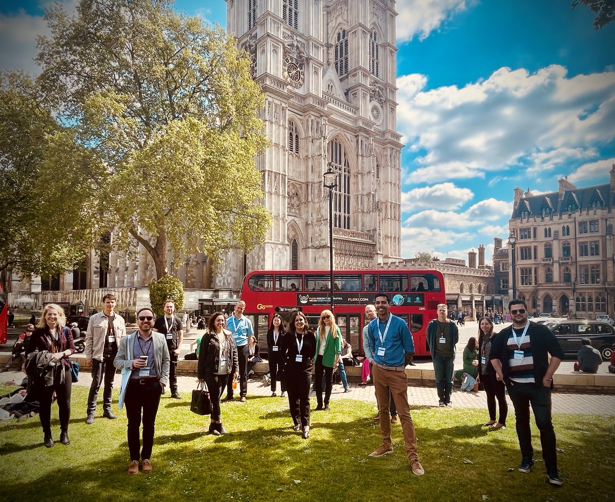 Congratulations to the Harefield Hospital E-CPR and Mechanical Life Support teams who have been shortlisted in the #HSJpatientsafety awards for Urgent and Emergency Care Safety Initiative of the Year and Quality Improvement Initiative of the Year 👏