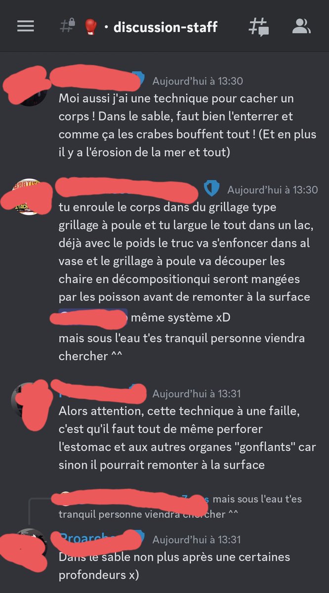 RomainJacques on Twitter "Mes modérateurs twitch qui discutent de comment cacher un corps... je