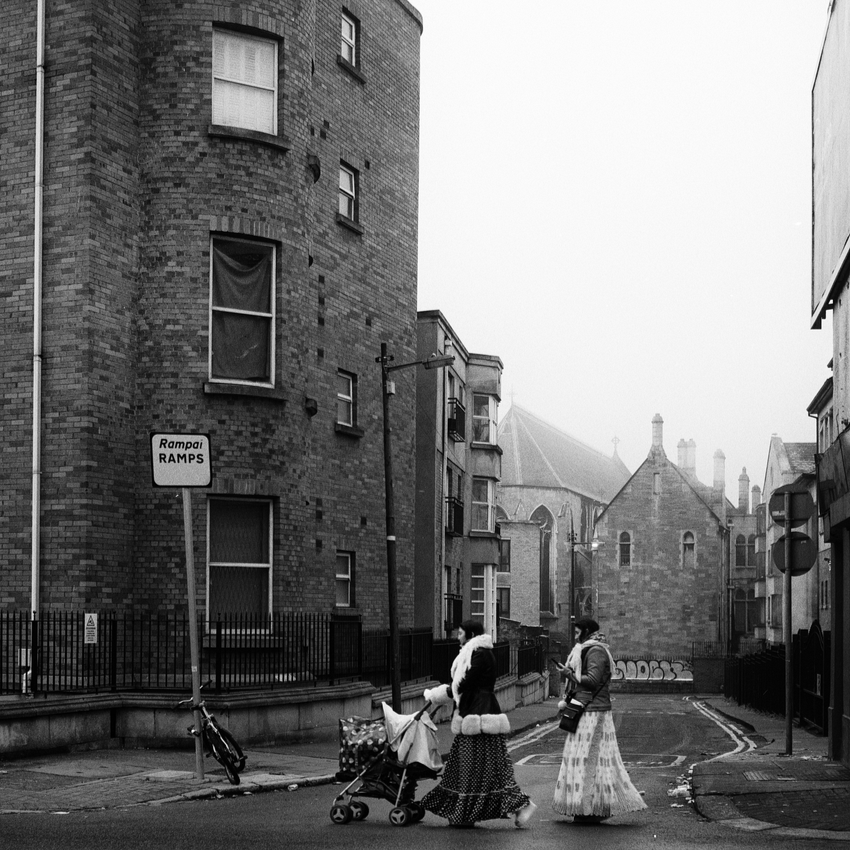Granby Row, Dublin
© Artur Sikora 

Rolleiflex T + Ilford Delta 400

#photography #street #dublin #rolleiflex #ilfordphoto #analoguephotography