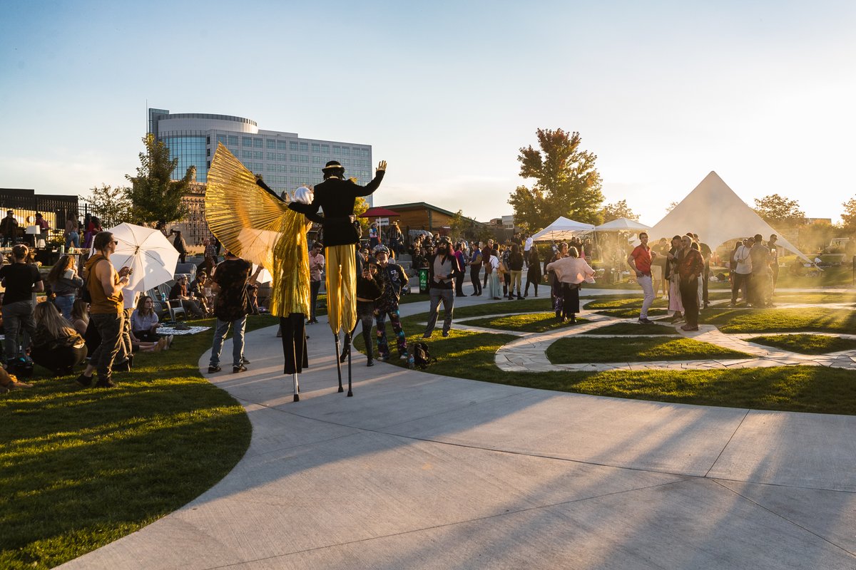 Are you looking for a new way to experience art? Check out our events: ow.ly/U6VJ50ORCy5
Each event has art, beverages, bites and access to our incredible community of creatives and art enthusiasts. #MOA #museumofoutdoorart . #denverartscommunity #denverart #coloradoart