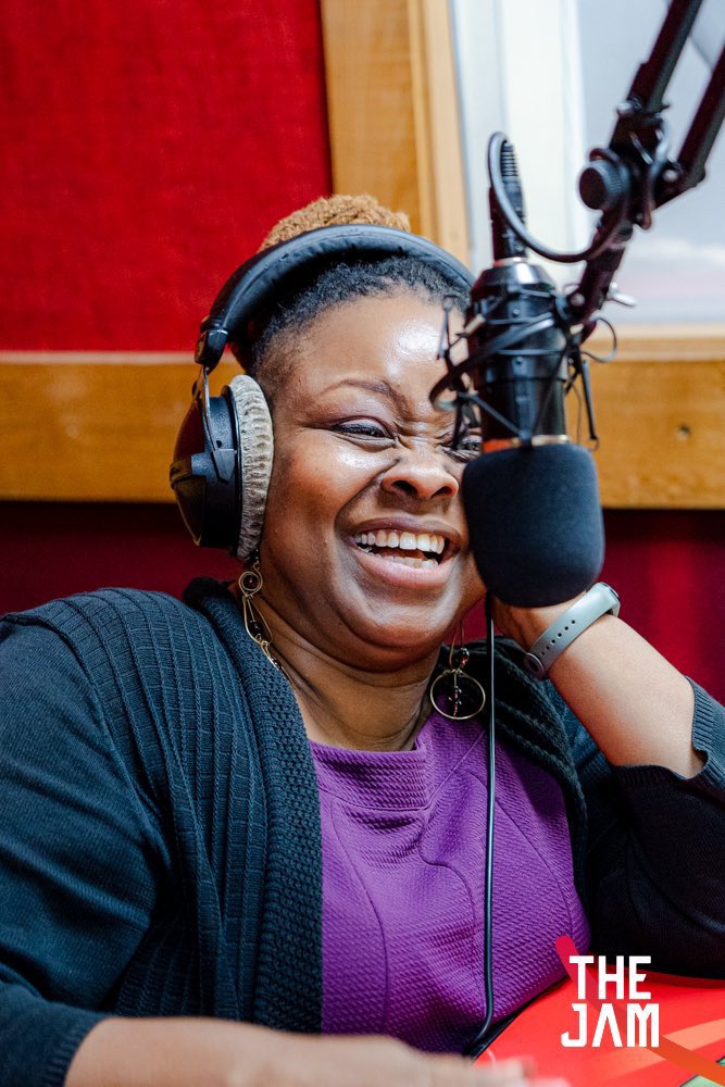 How was your weekend?

Auntie June and The Resident Noisemaker have beautiful stories about their weekend in store for you 🎙️ #DriveOut 

Tune in!
capitalfm.co.ke/listenlive/