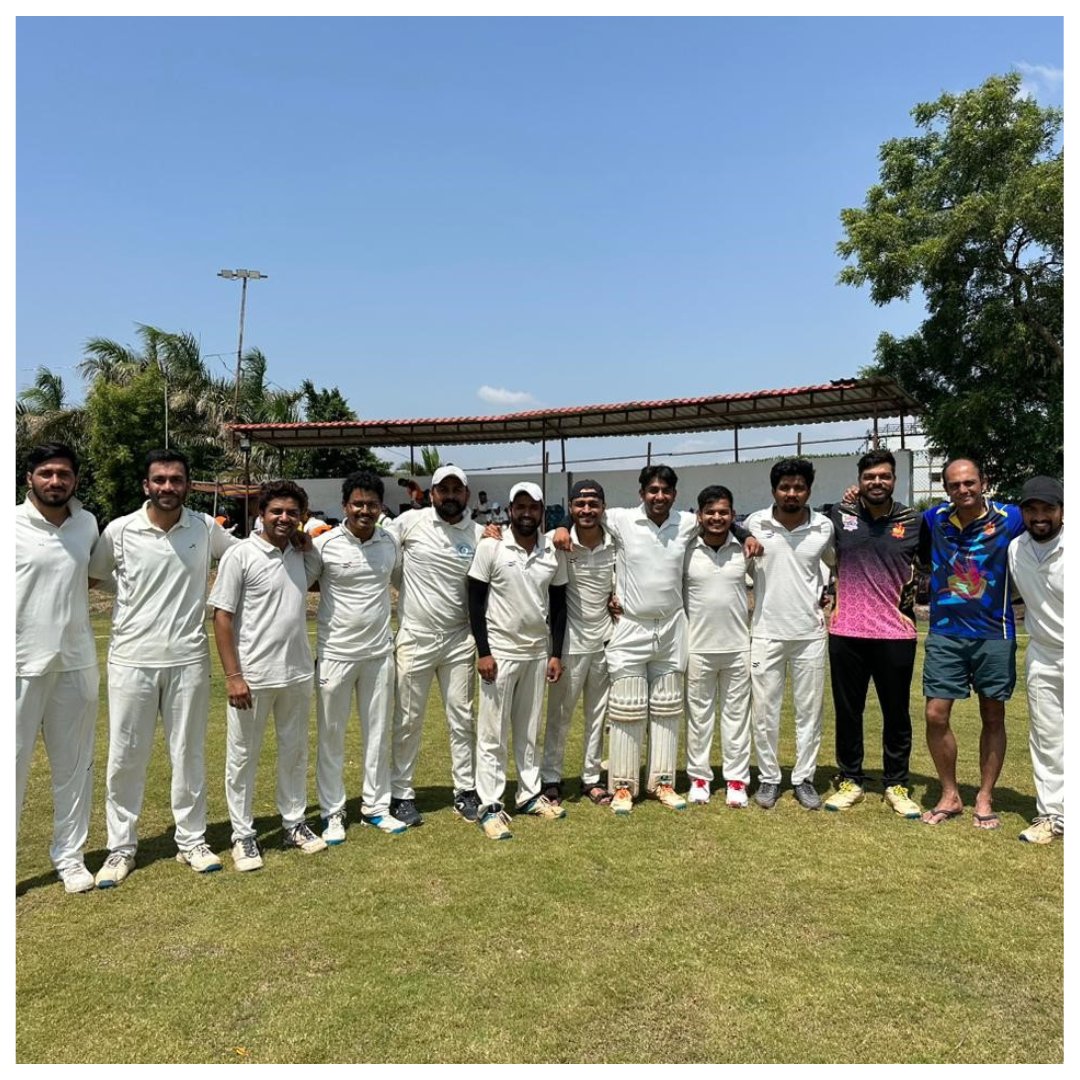 joshsoftware's tweet photo. Victory on the pitch: Our team had an absolutely incredible weekend filled with triumph and success! We are elated to announce that our team emerged victorious in the Vintage Corporate Tournament. Congratulations to all team members for this remarkable achievement. 

#LifeatJosh https://t.co/JxBm1me4Xg