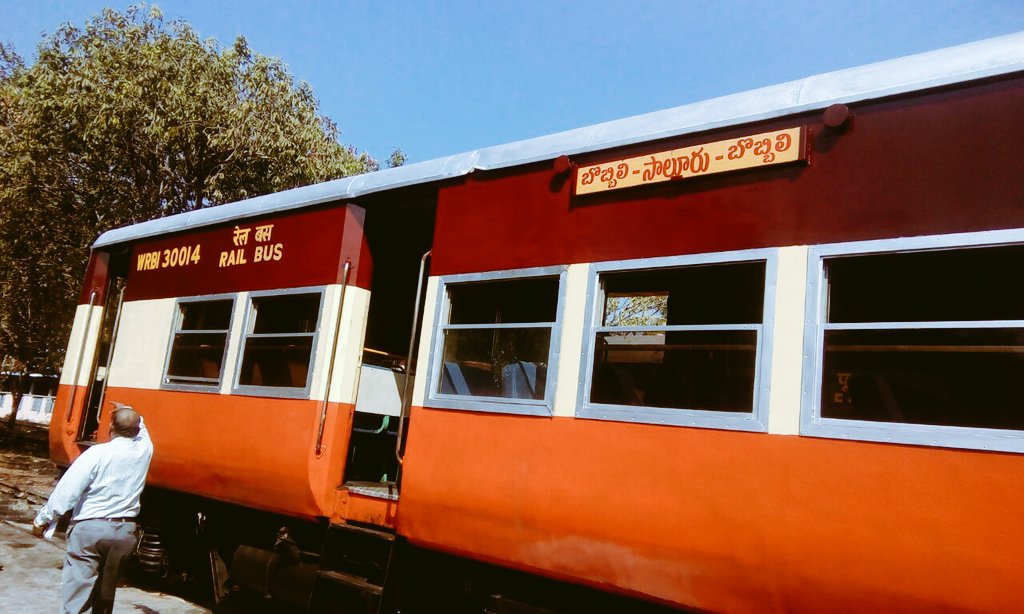 Chicacole's tweet image. #RailBus
#BobbiliJunction #Salur
#ParvathipuramManyam
#Vizianagaram #Srikakulam