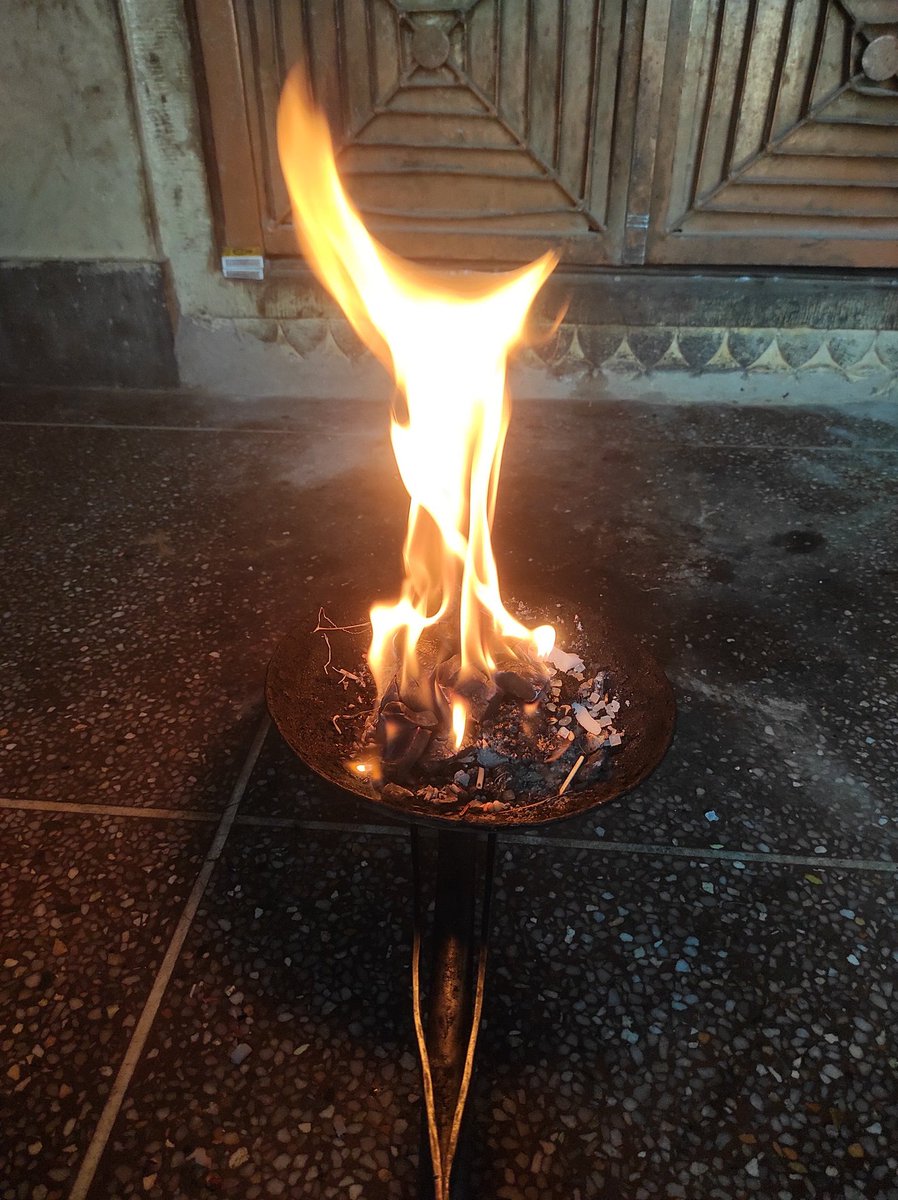 Jasnathdarshan's tweet photo. पुलिस प्रशासन होश में आओ 

#कत्रियासर_चोरी_खुलासा_हो
@trvikashsiddh 
@Tr_PN_Siddh 
@HanumanNathSid4 
@SiddhSaraswati https://t.co/1HXtbBDYBe