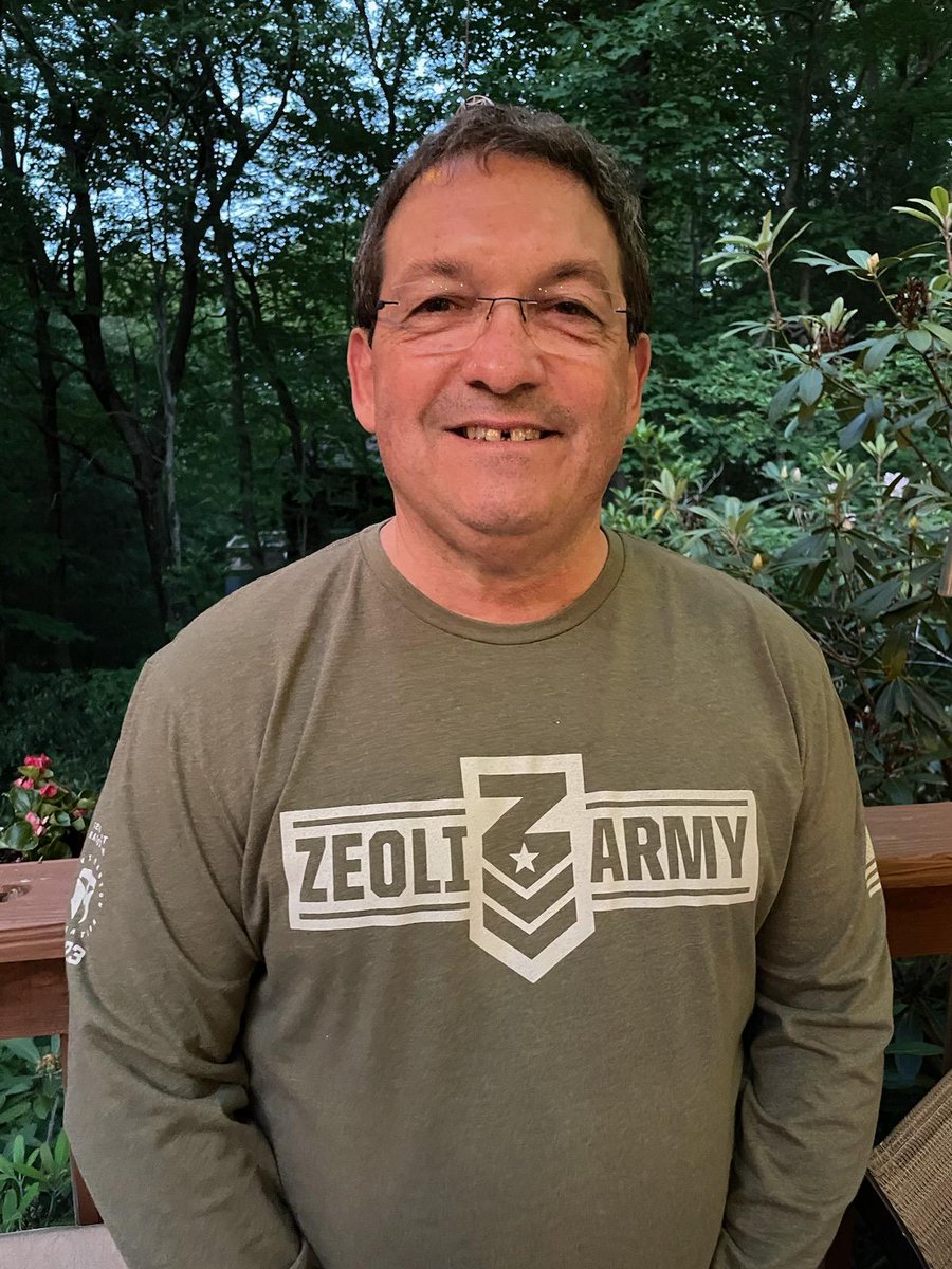@Richzeoli The Zeoli army Travis Manion shirt has taken over the Poconos