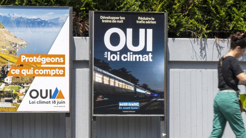 Moins de 40% des Fribourgeois se sont rendus aux urnes dimanche. Les 4 objets en votation n'ont pas déchaîné les passions. Commentaire. #Fribourg #CHvote 

frapp.ch/fr/articles/st…