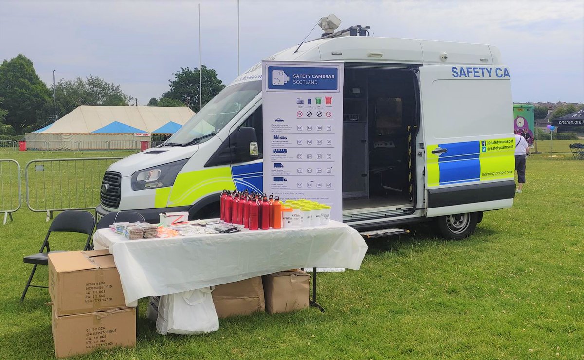 We attended at Bishopton Day over the weekend & spoke to a number of residents about the work we do. There was a lot of interest in how to the mobile enforcement operates & how to stay safe. Best advice we can offer is to stay within the speed limits.  #KnowYourLimits