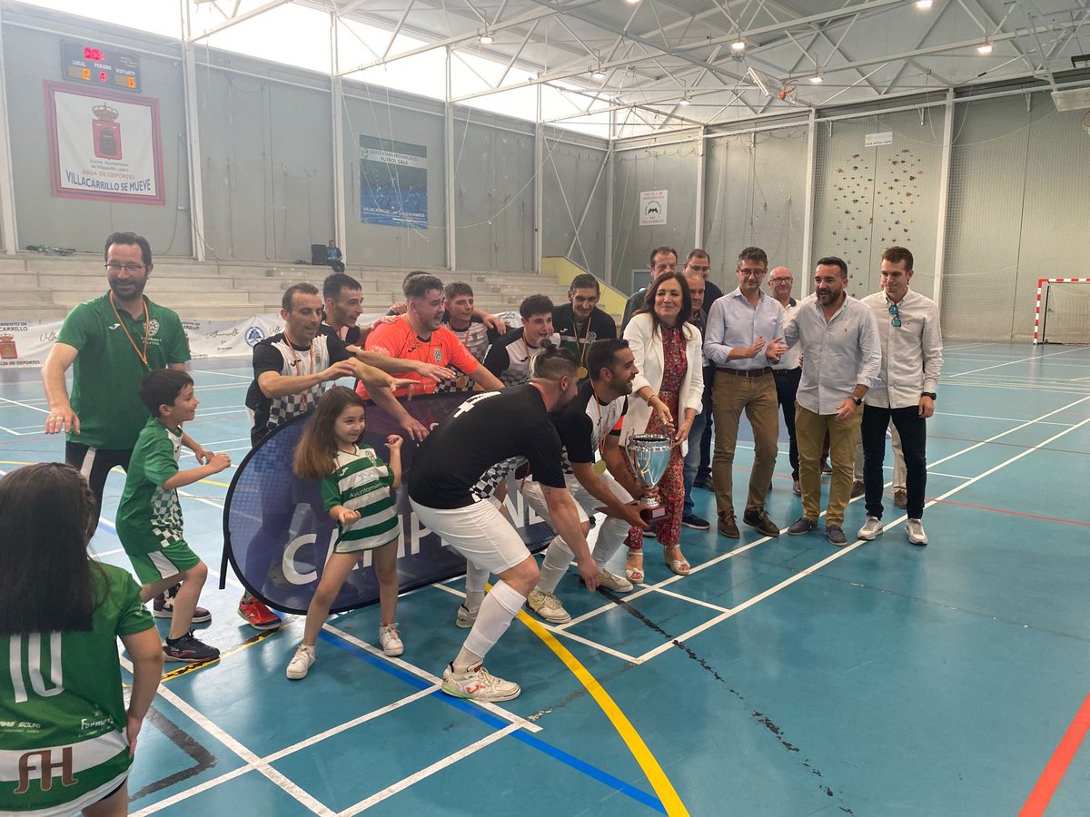RFAFJAEN's tweet photo. 🏆| FINAL COPA SUBDELEGADA DEL GOBIERNO FÚTBOL SALA

En el día de ayer se disputó la final entre @Belmez_Atletico 🆚 @ClubPatinBarFS .

Queremos dar la enhorabuena al conjunto belmezano, @Belmez_Atletico por conseguir este trofeo y dar por finalizada esta temporada 22/23.🏆 https://t.co/kiHsbwcvGH
