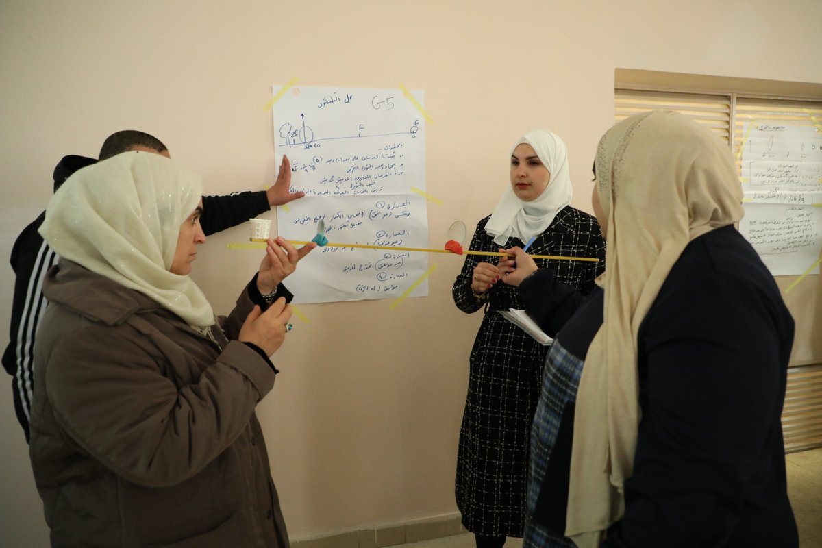 CanEmbJordan's tweet photo. تهنئ كندا خريجي 2023 في الدبلوم المهني في القيادة التعليمية المتقدمة والدّبلوم المهنيّ في التّعليم.
تفخر 🇨🇦بدعمها @QRTAJO  لتدريب اكثر من 36,000 معلم ومعلمة في 🇯🇴منذ 2014. يساهم هؤلاء المعلمون بإعداد الجيل القادم للقيادة. المعلمون يغيرون الحياة.

@CanadaDev
@edugovjo
#تعليم_نوعي https://t.co/lBB8ISoZaW