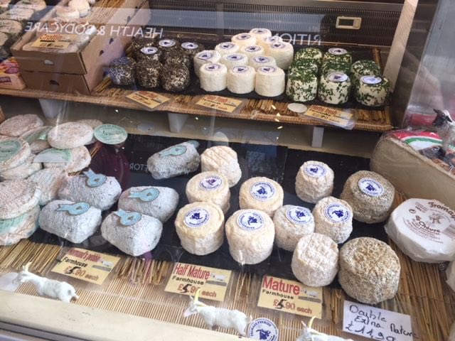 Muswell Business tweet media