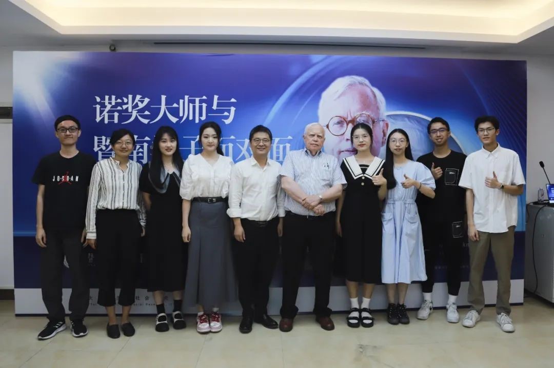 IESR_Jinan's tweet photo. We are honored to have Professor Heckman @heckmanequation  visited #IESR on Shipai Campus of Jinan University in May. This marks the sixth time Professor Heckman has visited IESR. https://t.co/w6SlPoWSao