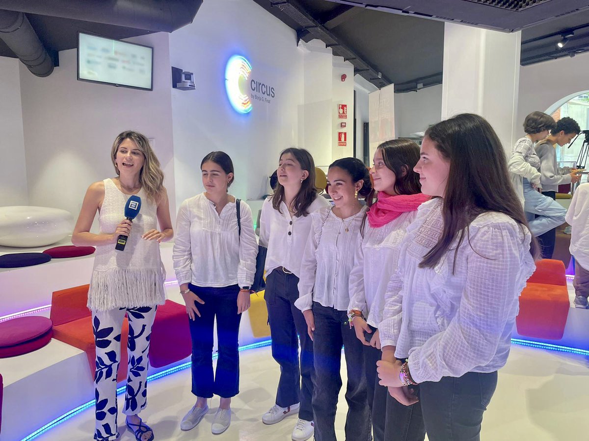 ColegioPmay's tweet photo. @ColegioPmay participa en el concurso de proyectos #MASSTEAM2023 organizado por @fundacionctic y @FADE_COMUNICA 

Un programa dirigido a resolver desafíos con ideas creativas, innovadoras y de base tecnológica. 🚀

https://t.co/ldqF0uze47

#EntreTodosEducamos https://t.co/h97wYmFH8i