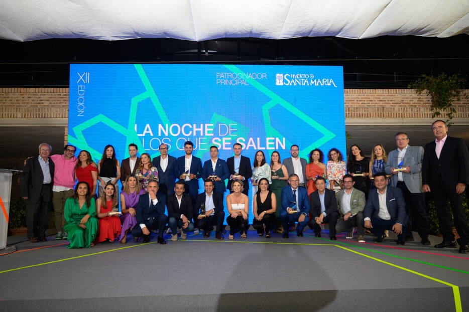 La noche de los que se salen 💥. 

👉Nuestra campaña #RitmosDeVida fue una de las finalistas en la categoría Premio MIA Estrategia de Marca <a href="/clubmktmed/">Club Mk Mediterráneo</a>. 

Enhorabuena a <a href="/arrozdacsa/">Arroz Dacsa</a>  y <a href="/berkleevalencia/">Berklee in Valencia</a>, con los que compartimos nominación, por sus campañas. ritmosdevida.com.