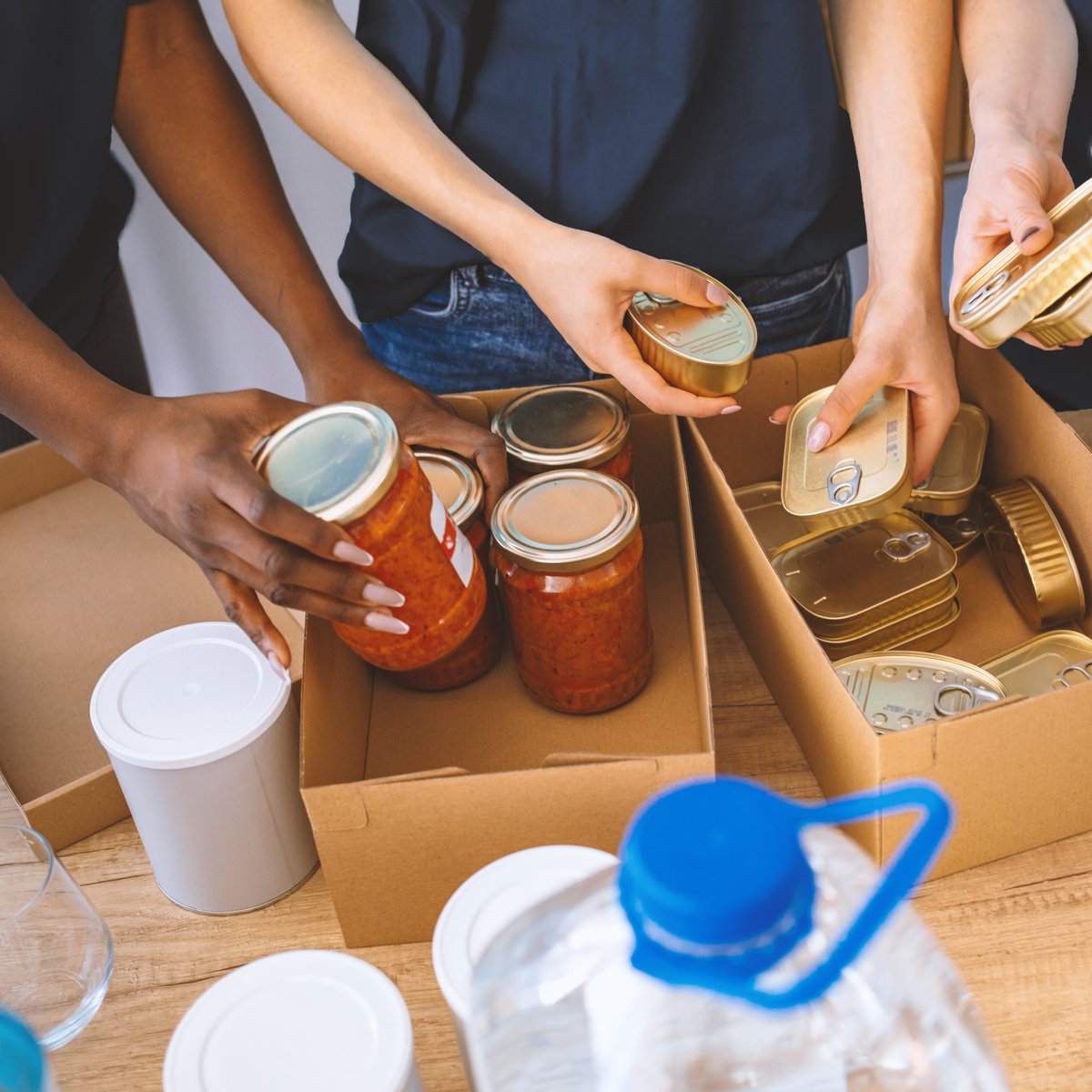 En Zafiro Hotels, nos unimos al Banco de Alimentos en su valiosa labor de brindar alimentos a las familias en situación de vulnerabilidad y sumar fuerzas para una causa con un impacto positivo en nuestra comunidad. 

#ZafiroHotels #RSC