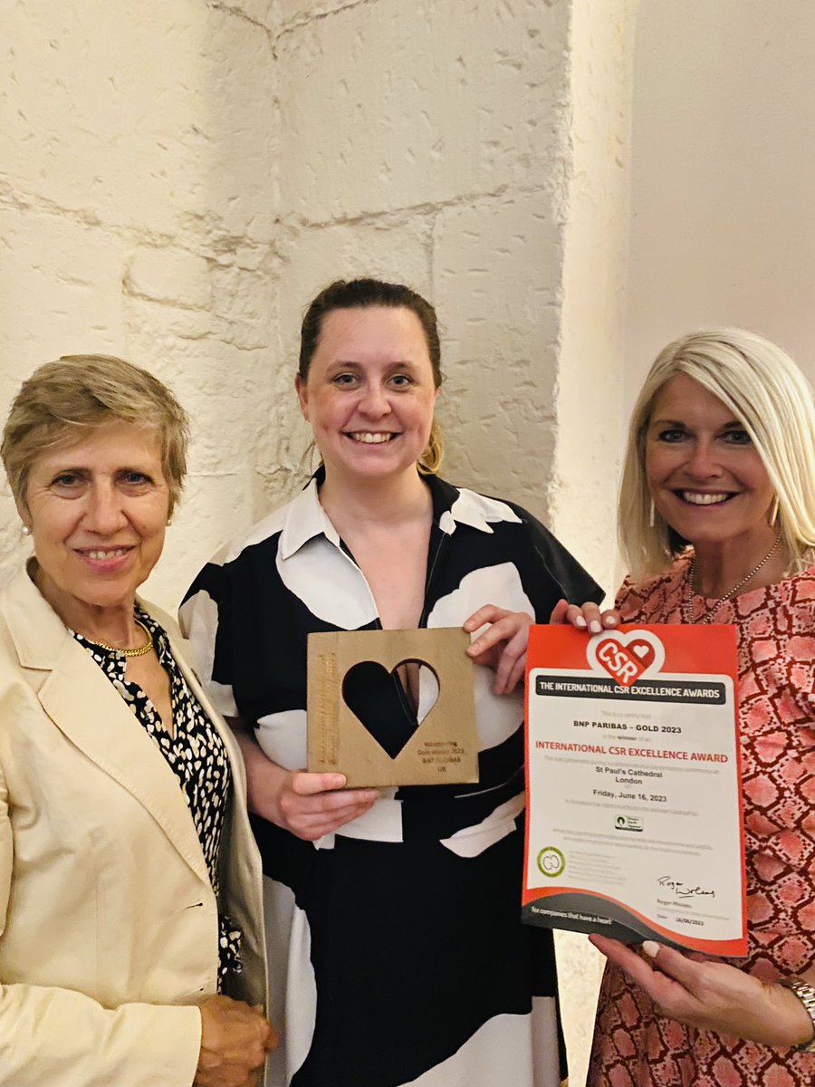 T_Fuller72's tweet photo. @csr_accred Wonderful to be recognised with a Gold award at the @csr_accred International #CSR awards for @BNPParibasUK commitment and to #volunteering and uniting people on the #GlobalGoals #SDGs Well done to us @Miss_Foy https://t.co/G5DMUmOPZY